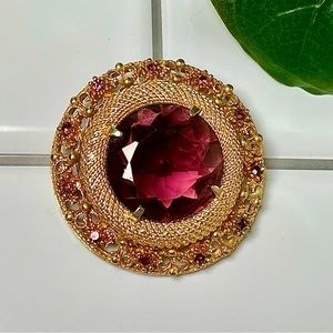 Vintage Sphinx Signed Purple Amethyst Faceted Glass Rhinestone Brooch